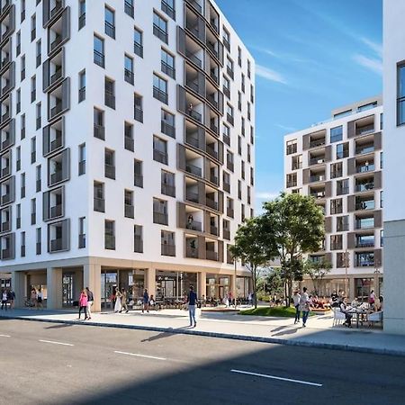 Urban Oasis: Stylische Wohnung Вена Экстерьер фото